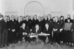 Подписание Пакта Рериха 15 апреля 1935 год